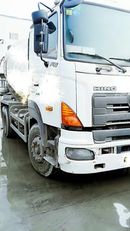 avtomešalec HINO 700