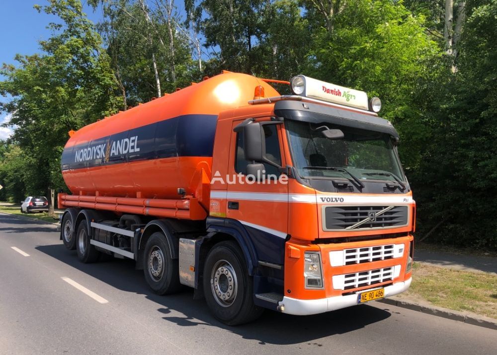 tovornjak silos Volvo FM 440