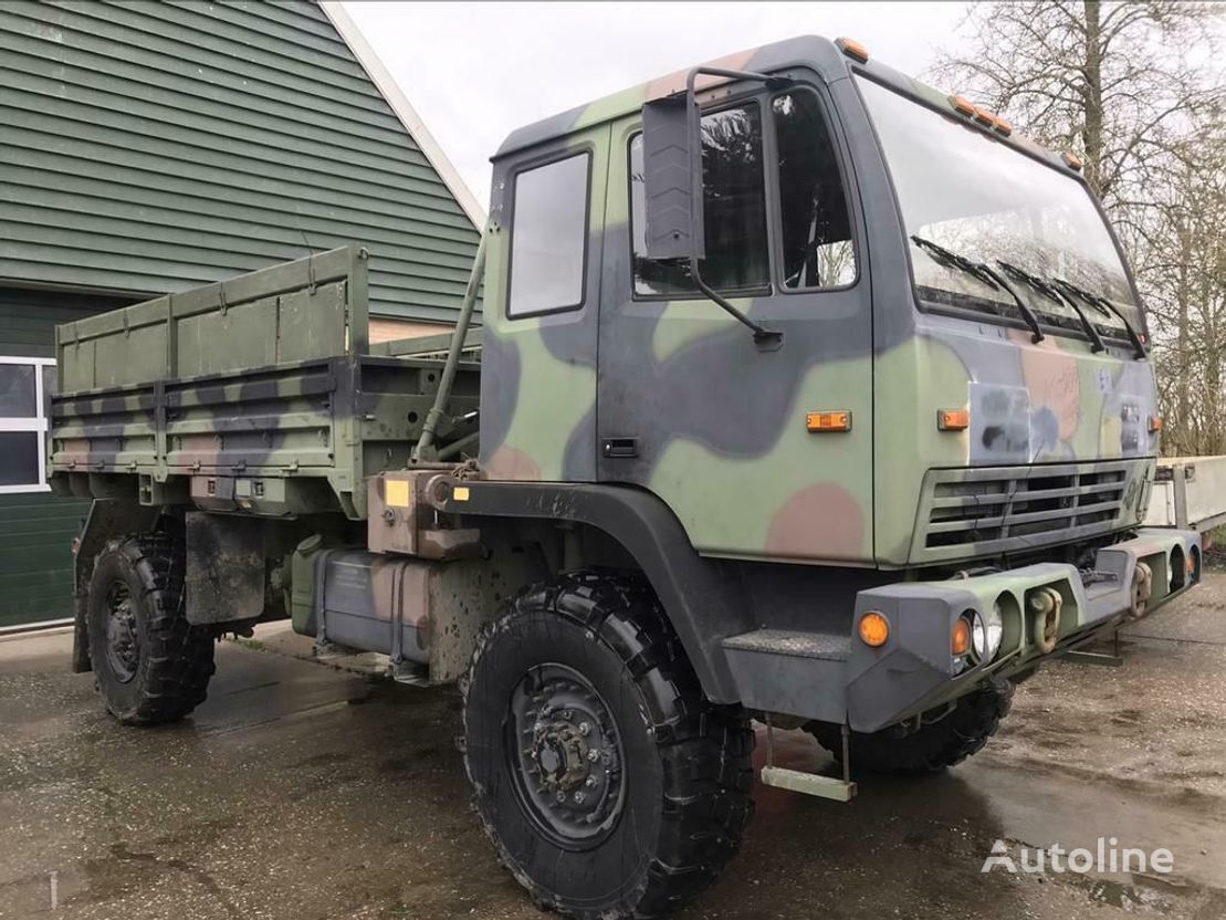 tovornjak tovorna ploščad Steyr M1078 LMTV