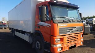 tovornjak izotermičen VOLVO FM7 ONLY FOR PARTS za dele