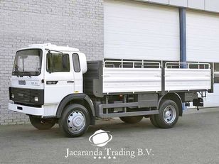 tovornjak tovorna ploščad IVECO 110-17