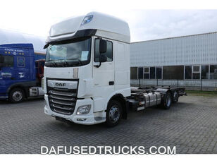 tovornjak za prevoz kontejnerjev DAF FAR XF480